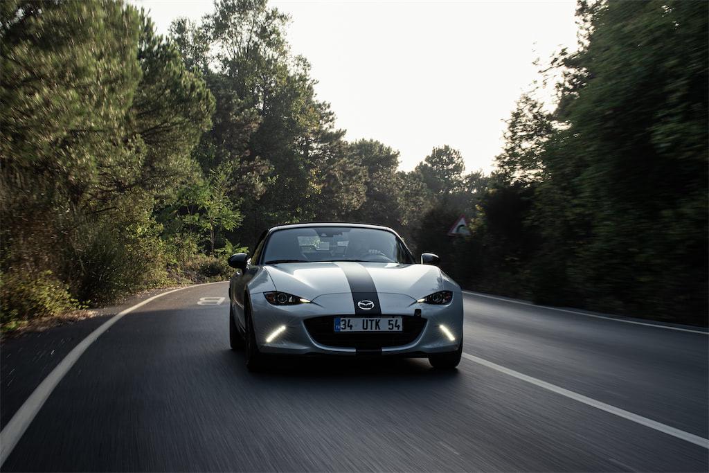 /images/2021/02/miata.jpg