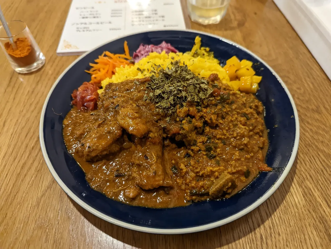 シンプルチキンとスタミナキーマの2種カレー